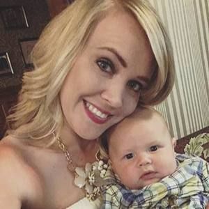 Meet your Posher, Liz